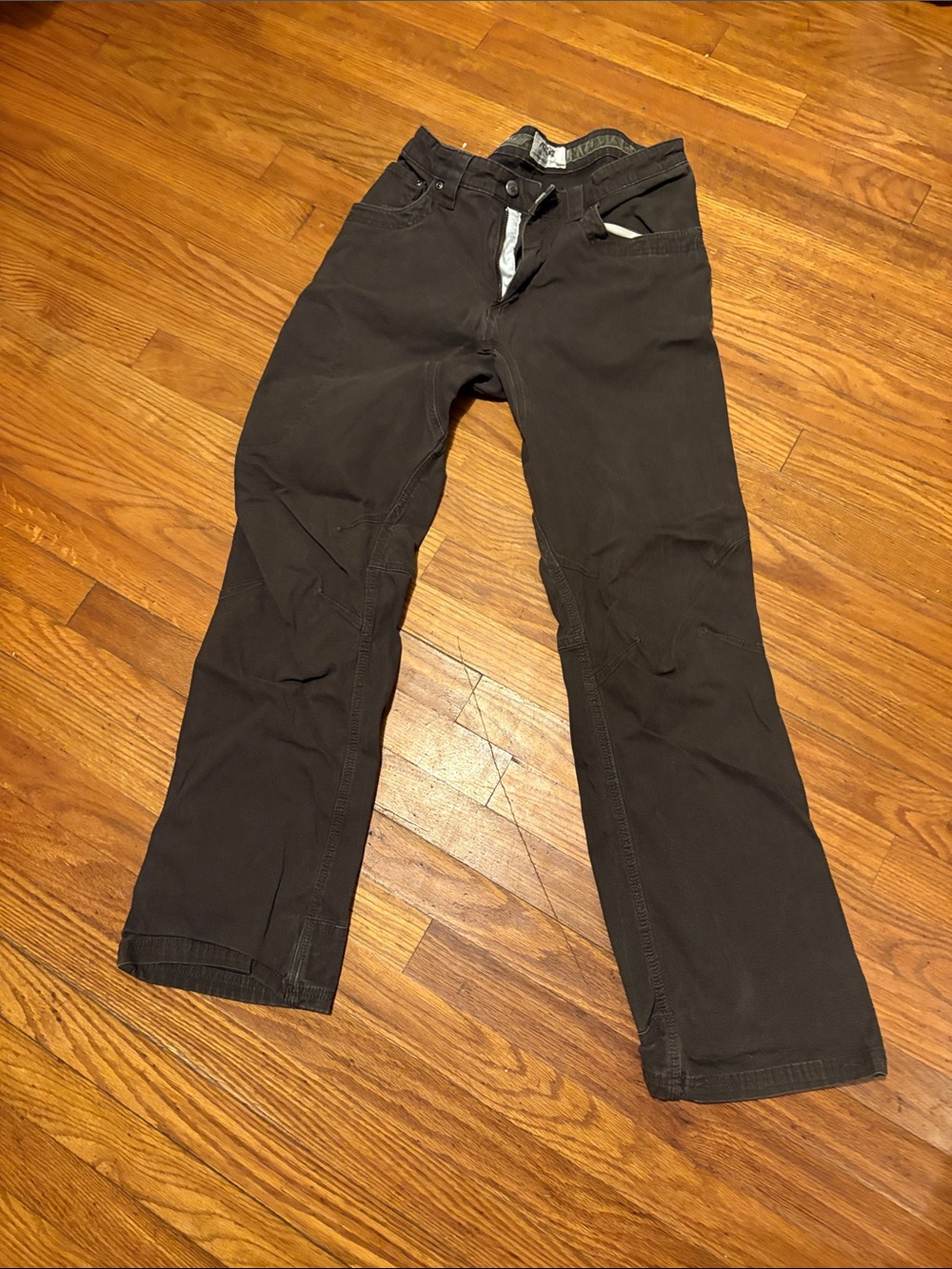 Mountain Khakis Men's Black Straight-Leg Chinos